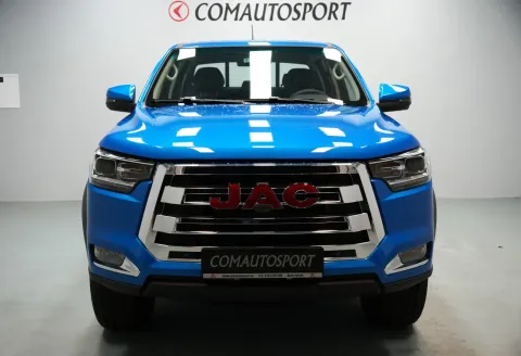 JAC 8 Pro — poza 2