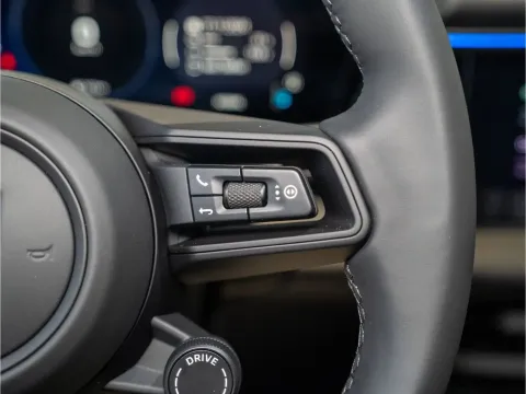 Porsche Macan — poza 2