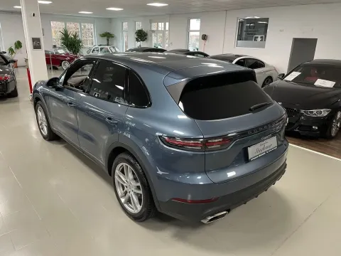 Porsche Cayenne — poza 3