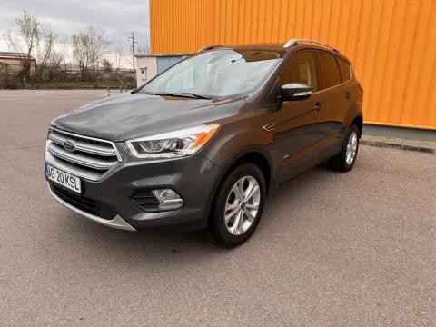 Ford Kuga — poza 2