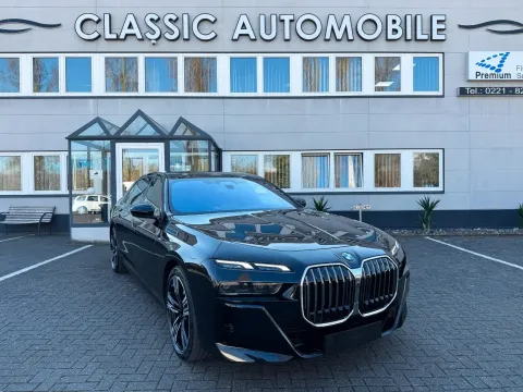 BMW 740 — poza 3