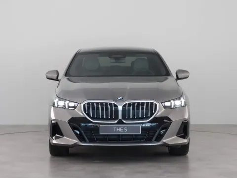 BMW 520 — poza 2