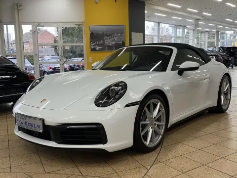 Porsche 992