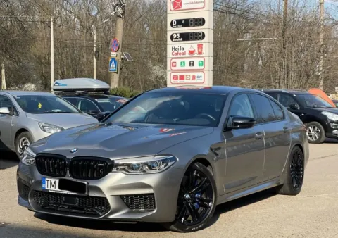 BMW M5
