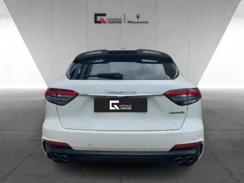 Maserati Levante — poza 3