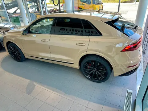 Audi Q8 — poza 2