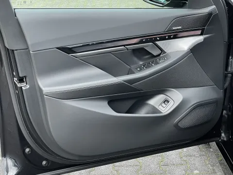 BMW 550 — poza 3