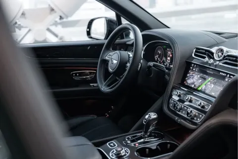 Bentley Bentayga — poza 3