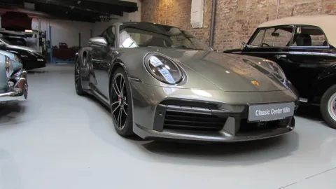 Porsche 992