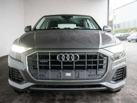 Audi Q8 — poza 2