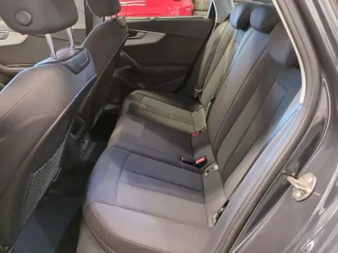 Audi A4 — poza 2