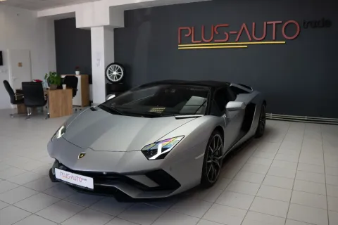 Lamborghini Aventador — poza 2