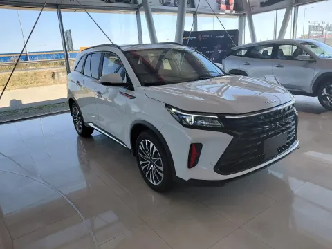 DFSK Fengon 600