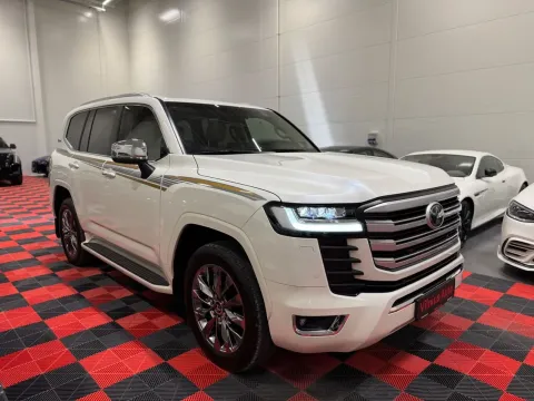Toyota Land Cruiser — poza 3
