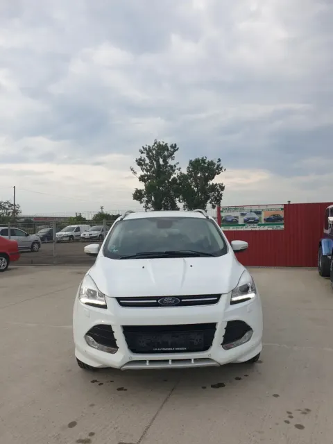 Ford Kuga — poza 2