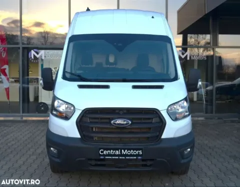 Ford Transit — poza 2