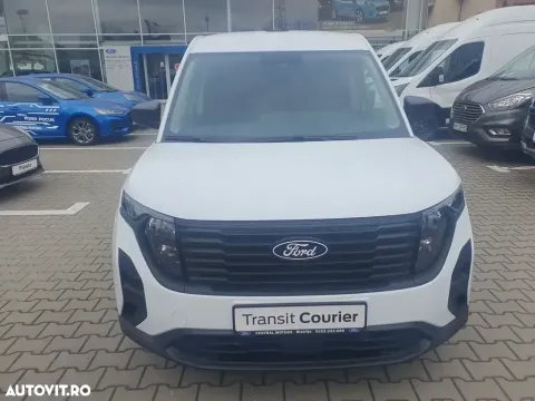 Ford Transit Courier — poza 2