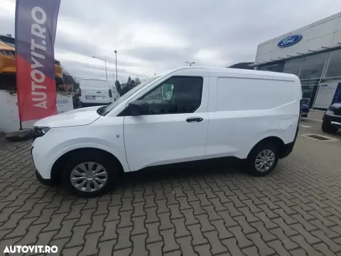 Ford Transit Courier — poza 3