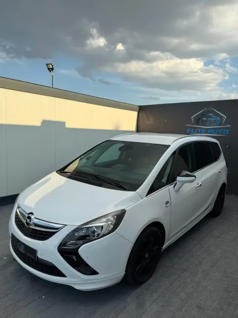 Opel Zafira Tourer
