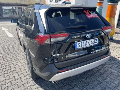 Toyota Rav 4 — poza 2
