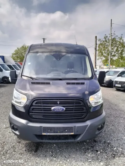 Ford Transit — poza 2