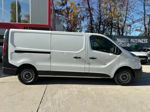 Renault Trafic — poza 3