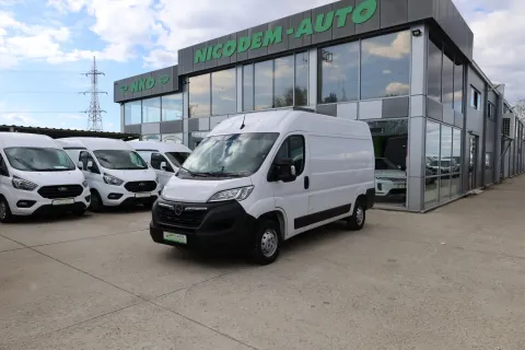 Opel Movano — poza 2