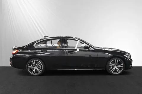 BMW 330 — poza 2