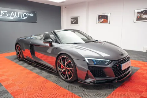 Audi R8