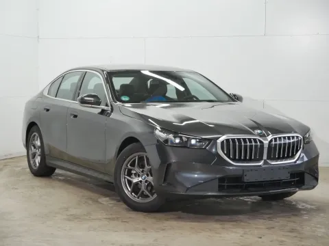 BMW 520 — poza 3