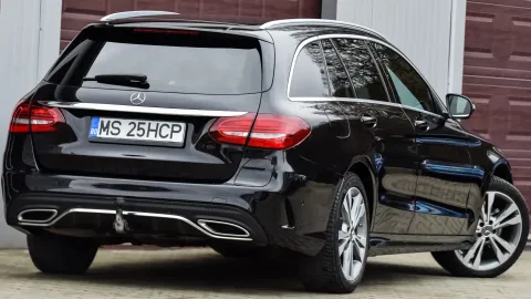 Mercedes-Benz C 300 — poza 3