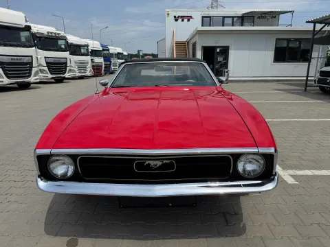 Ford Mustang — poza 3