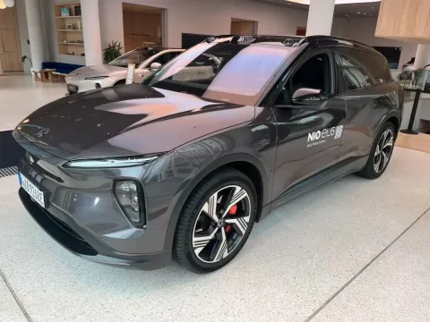 NIO El6 — poza 2