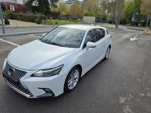 Lexus Ct 200H — poza 2