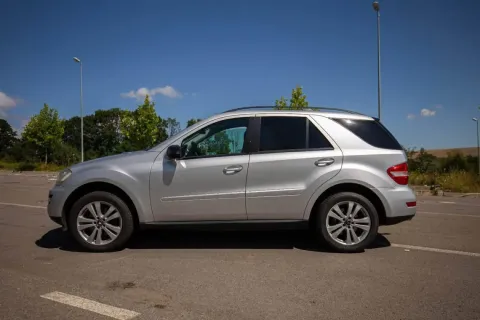 Mercedes-Benz Ml 350 — poza 2