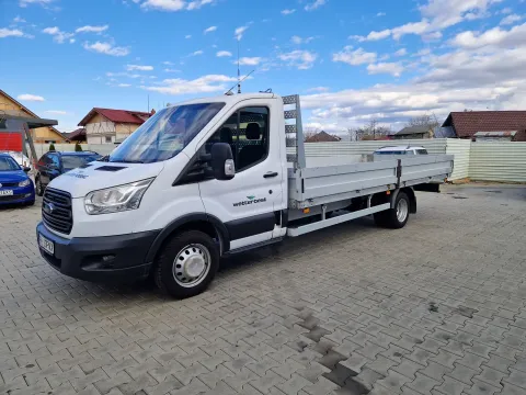 Ford Transit — poza 2