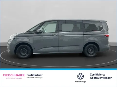 Volkswagen T7 Multivan — poza 3