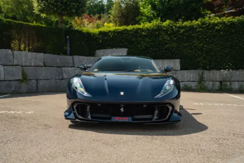 Ferrari 812