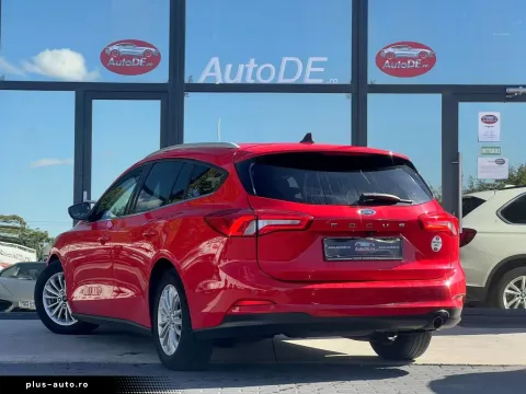 Ford Focus — poza 3