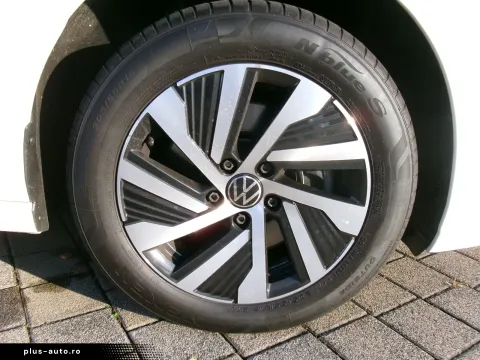 Volkswagen Golf — poza 3