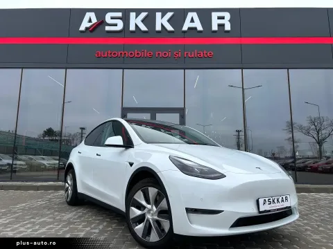 Tesla Model Y — poza 3