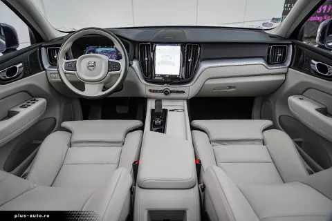 Volvo Xc60 — poza 2