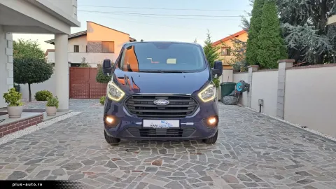 Ford Transit-Custom — poza 2