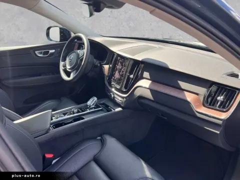 Volvo Xc60 — poza 3