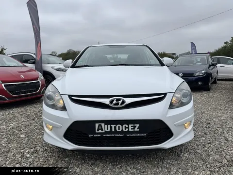Hyundai I30 — poza 3