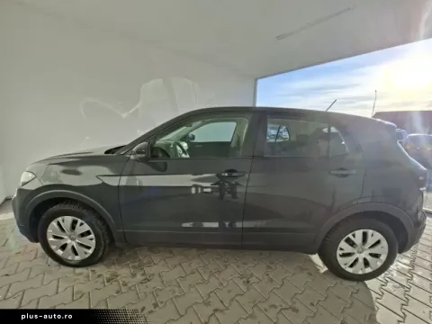 Volkswagen T-Cross — poza 2