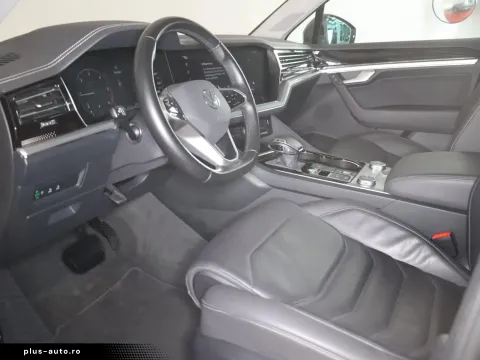 Volkswagen Touareg — poza 3