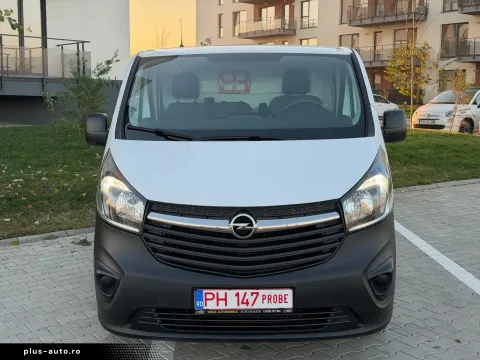 Opel Vivaro — poza 3