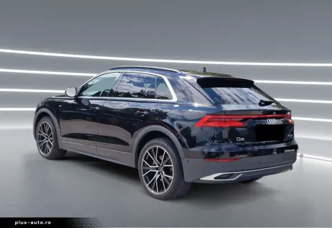 Audi Q8 — poza 2