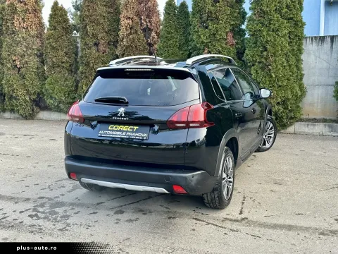 Peugeot 2008 — poza 3
